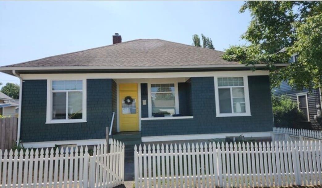 1410 H St in Bellingham, WA - Building Photo