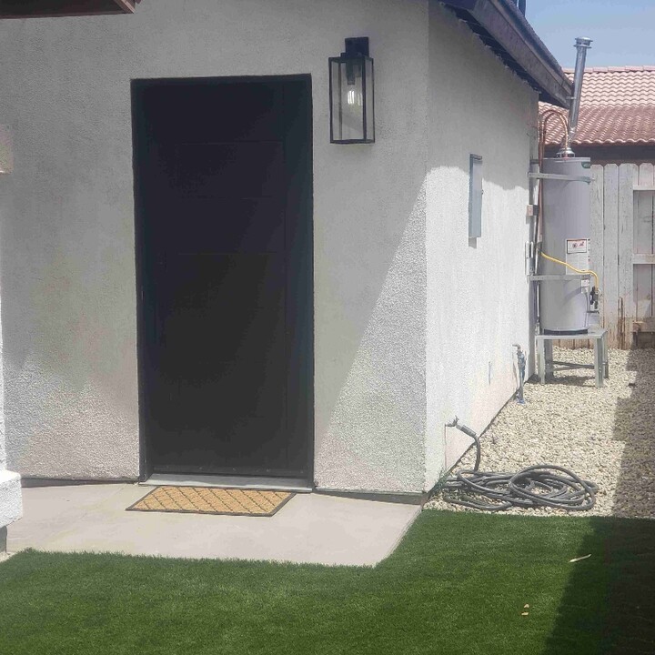 846 Spruce Ct in Brawley, CA - Foto de edificio