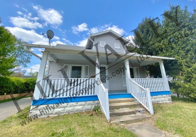 property at 455 S 23rd St