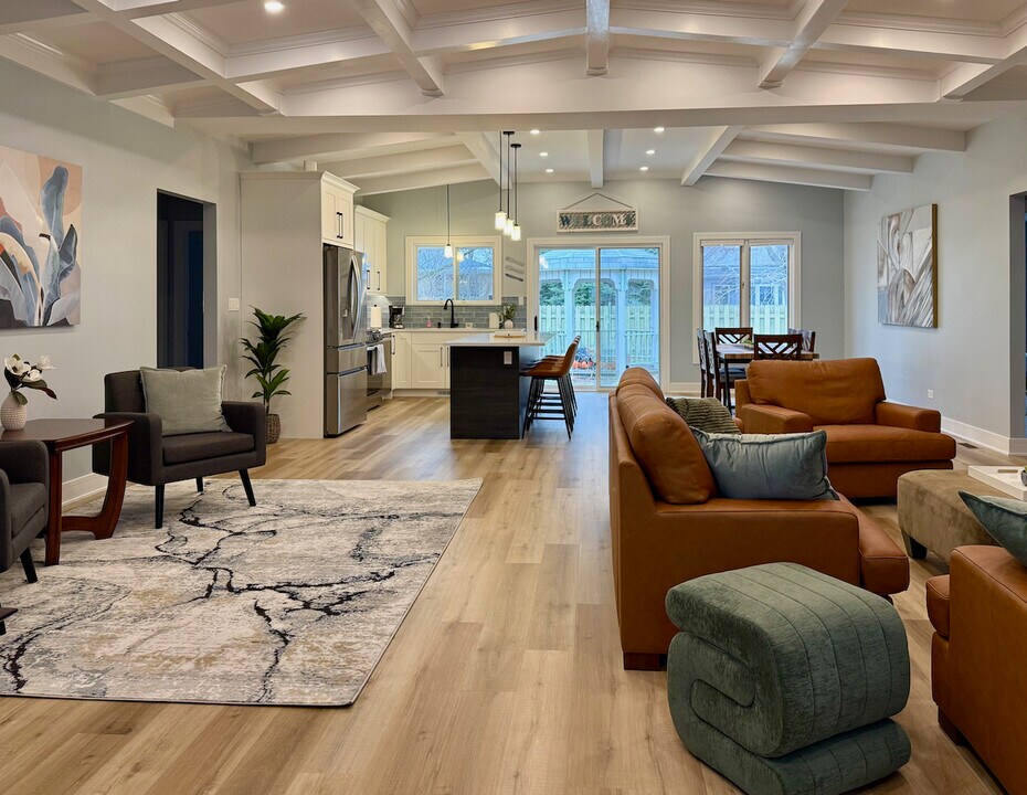 7210 Gold Grove Pl in Darien, IL - Foto de edificio