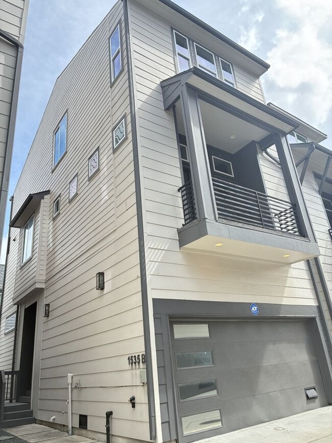 property at 1535 W 24th St