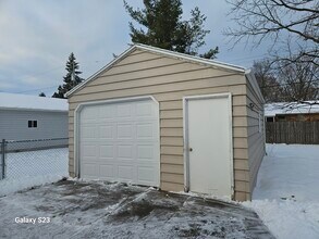 1168 Reed St in Green Bay, WI - Foto de edificio - Building Photo