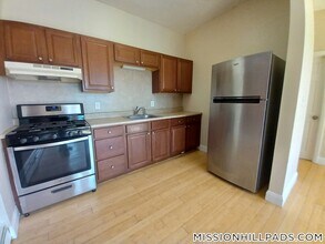 338 Warren St in Boston, MA - Building Photo - Building Photo