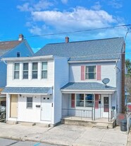 137 E High St, Unit 2nd Floor in Coaldale, PA - Building Photo