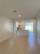 297 Annies Pl in Jacksonville, FL - Building Photo - Building Photo