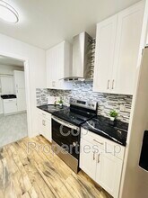 129 Beechwood Ave in Universal City, TX - Building Photo - Building Photo