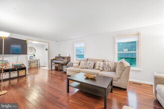 25921 Largo Ct in Damascus, MD - Building Photo - Building Photo