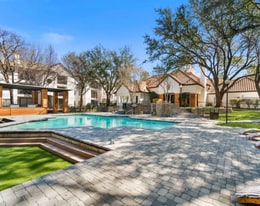 The Eagle at Lakewood in Dallas, TX - Building Photo