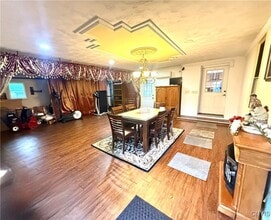 222-220 E Seneca Turnpike in Syracuse, NY - Building Photo - Building Photo