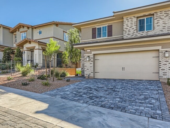 314 Silva Pl in Henderson, NV - Building Photo - Building Photo