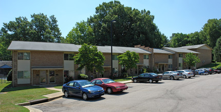 Willcliff Apartments in Raleigh, NC - Building Photo - Building Photo