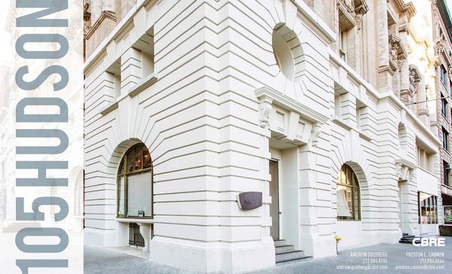 The Powell Building in New York, NY - Foto de edificio - Building Photo