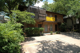 TSQ Apartments in Austin, TX - Building Photo - Building Photo