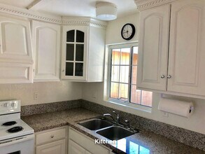 73427 Santa Rosa Way in Palm Desert, CA - Building Photo - Building Photo