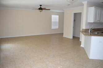 71 10th St in Shalimar, FL - Building Photo - Building Photo