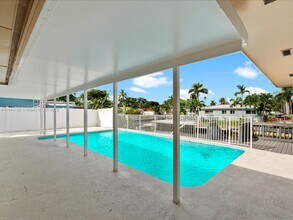 1501 SW 57th Ave in Plantation, FL - Building Photo - Building Photo