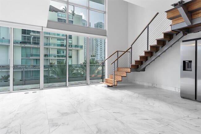 property at 90 SW 3rd St