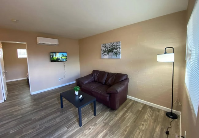 4302 E Bellevue St in Tucson, AZ - Building Photo - Building Photo