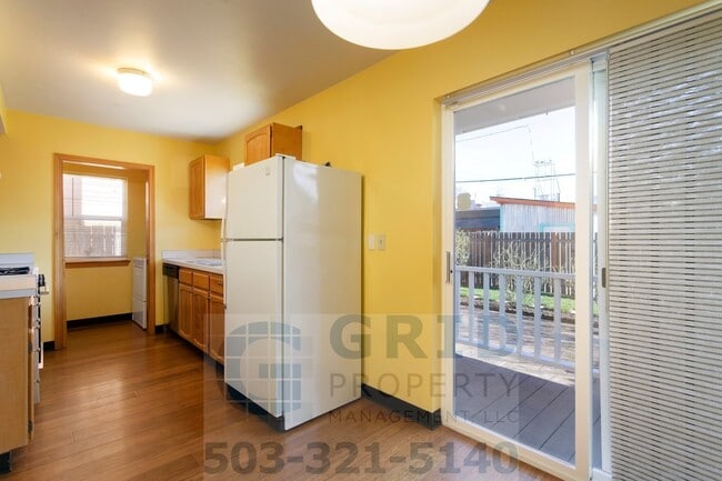 property at 3948 N Michigan Ave