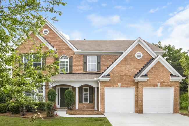 property at 3921 Triton Ives Dr NE