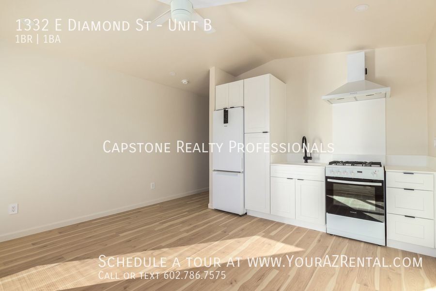1332 E Diamond St, Unit Unit B in Phoenix, AZ - Building Photo