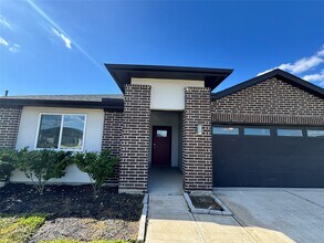 3910 Sparkman Ln in Katy, TX - Building Photo - Building Photo