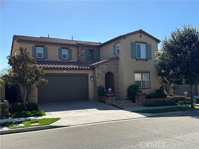 2584 E Temblor Ranch Dr