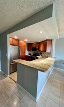 340 Sunset Dr, Unit VICTORIA PARK in Fort Lauderdale, FL - Building Photo - Building Photo