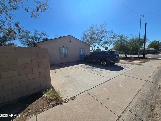 3845 N 15th Ave in Phoenix, AZ - Building Photo - Building Photo