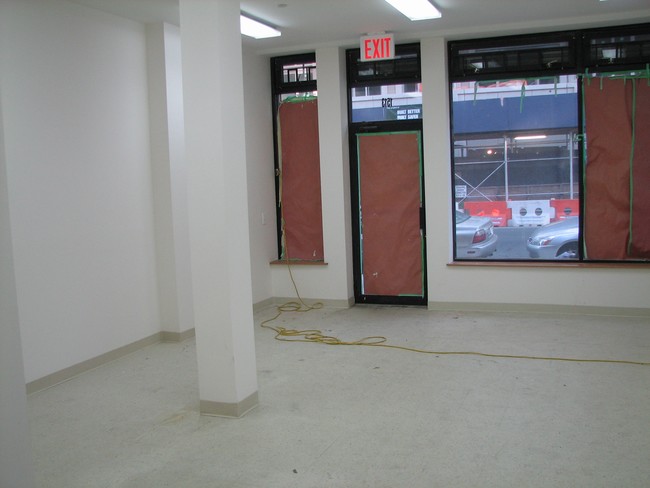 1513 Lexington Ave in New York, NY - Building Photo - Building Photo