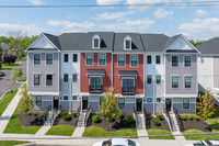 Freeland Community in Collegeville, PA - Foto de edificio - Building Photo