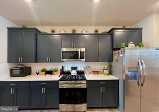 3908 Glacier Bay Pl in Waldorf, MD - Building Photo - Building Photo