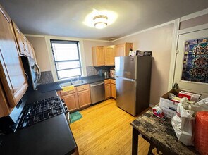 4220 N Francisco Ave, Unit 1 in Chicago, IL - Foto de edificio - Building Photo