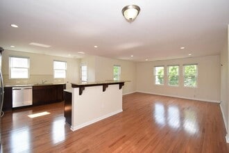 1744 Arlington N Pl in Milwaukee, WI - Building Photo - Building Photo