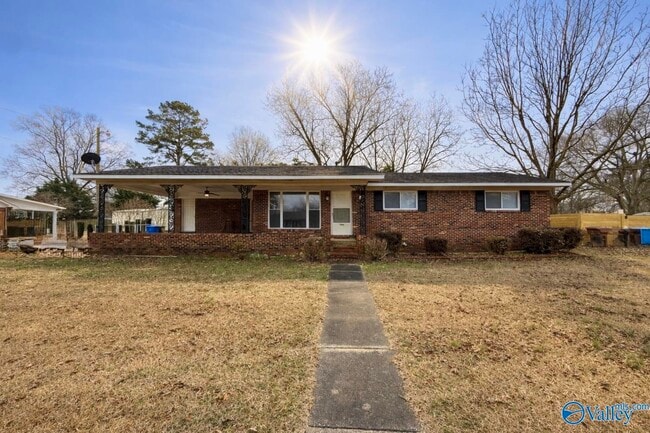 property at 804 Hodges St NW