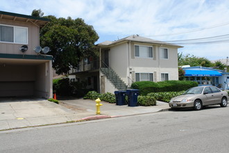 55 W 40th Ave in San Mateo, CA - Foto de edificio - Building Photo