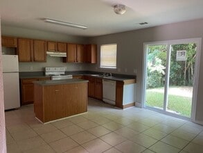 1401 Jordans Pond Ln in Charlotte, NC - Building Photo - Building Photo