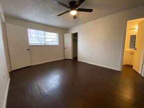 1310 54th St in Lubbock, TX - Building Photo - Building Photo