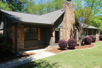 900 Heritage Dr in Tuscaloosa, AL - Building Photo - Building Photo