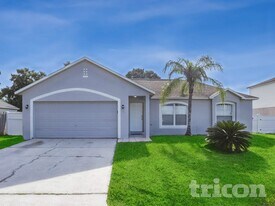 906 Dartmouth Ct in Kissimmee, FL - Building Photo