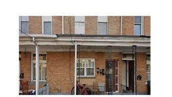 16 Melba Pl, Unit #3 in Pittsburgh, PA - Building Photo