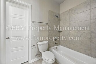 2113 Luna Dr in Waxahachie, TX - Building Photo - Building Photo