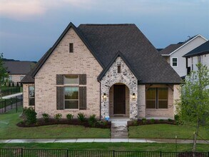 2300 Fairwater Mews in Rowlett, TX - Building Photo - Building Photo