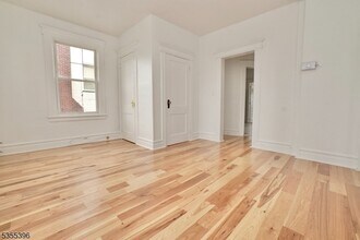 35 New Lawn Ave in Kearny, NJ - Building Photo - Building Photo