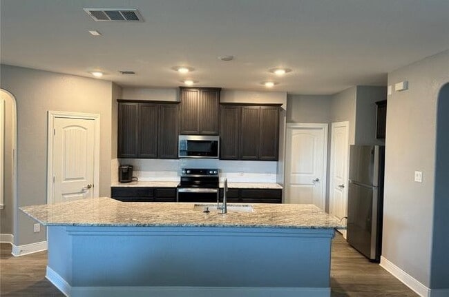 199 Kennicott Dr in Kyle, TX - Building Photo - Building Photo