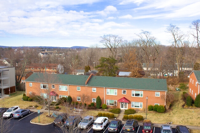 Hearthstone in Blacksburg, VA - Foto de edificio - Building Photo