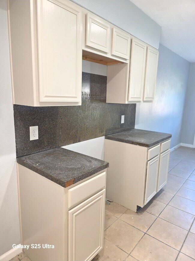 6606 Highwind Bend Ln in Katy, TX - Foto de edificio - Building Photo