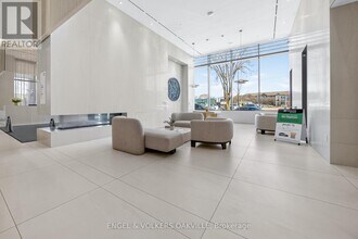 28 Ann St in Mississauga, ON - Building Photo - Building Photo