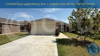 3801 Harper St in Oak Point, TX - Building Photo