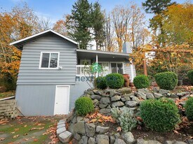 10918 49th Ave S in Tukwila, WA - Building Photo